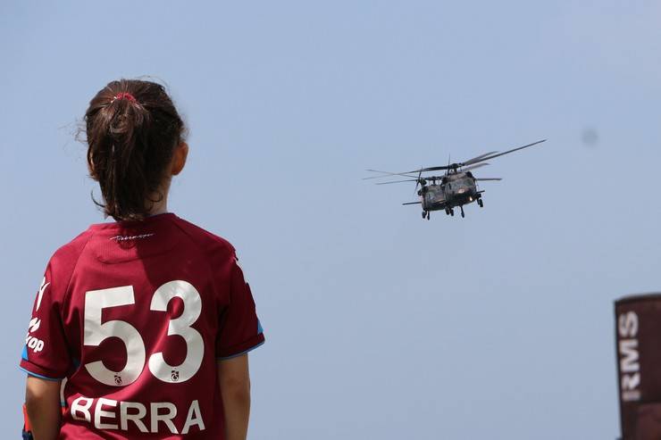 Jandarma Çelik Kanatlar, Rize'de gösteri uçuşu yaptı 5