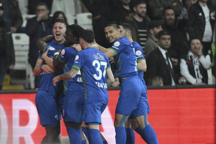 Beşiktaş - Çaykur Rizespor maçından kareler 7