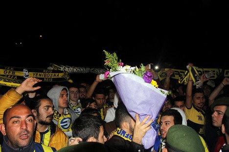 Fenerbahçe'ye Rize'de Coşkulu Karşılama 9