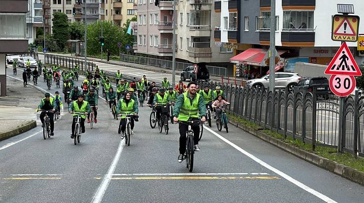 Rize'de "11. Yeşilay Bisiklet Turu" düzenlendi 7