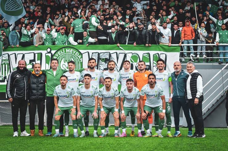 Şampiyon Çayelispor 3. Lig’e Yükseldi 1