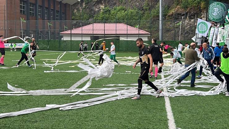 Şampiyon Çayelispor 3. Lig’e Yükseldi 42