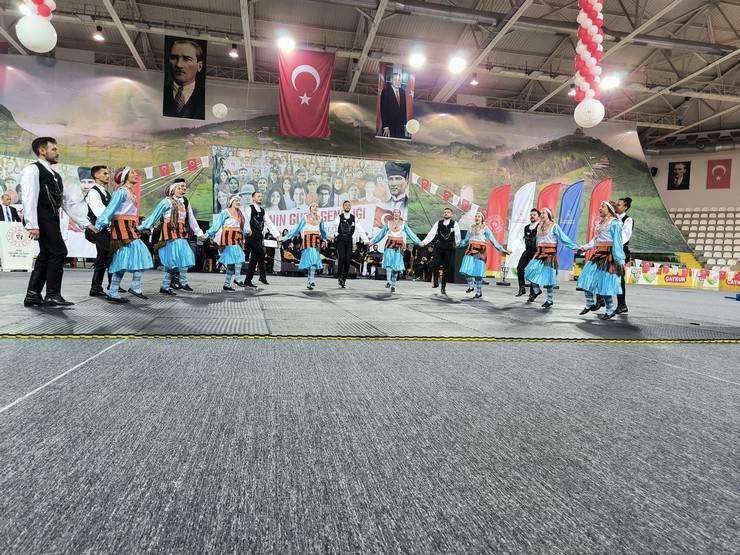 Rize’de 19 Mayıs Atatürk'ü Anma, Gençlik ve Spor Bayramı kutlandı 32