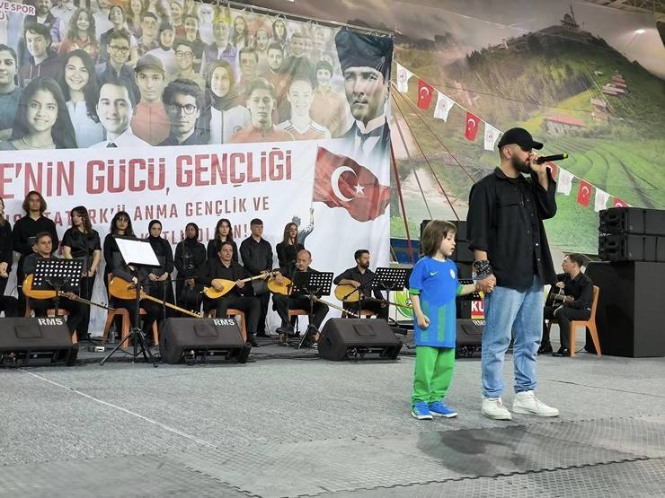 Rize’de 19 Mayıs Atatürk'ü Anma, Gençlik ve Spor Bayramı kutlandı 34