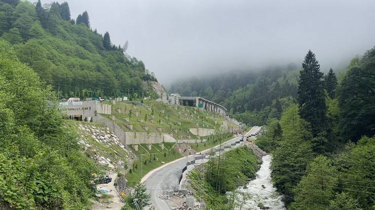 Ayder’in çevreci otoparkı hizmete girdi 4