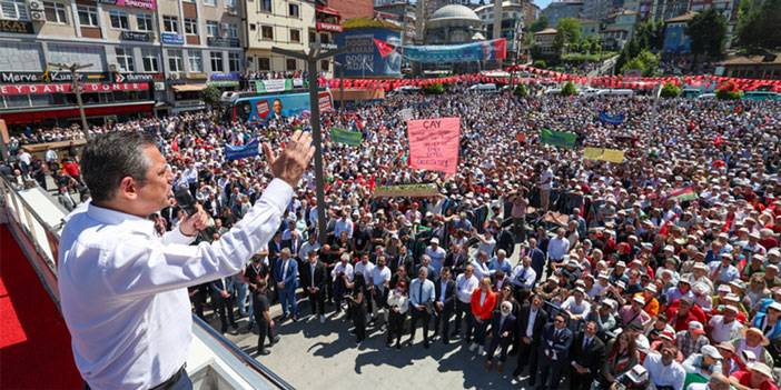 CHP Genel Başkanı Özgür Özel Rize'de Çay Mitinginde