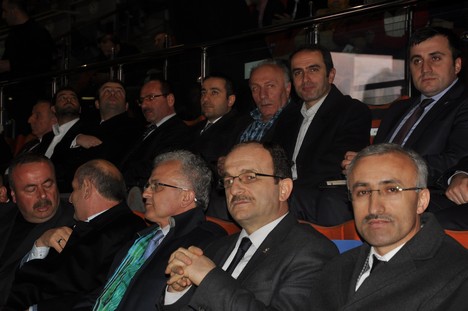 Uğur Işılak Rize'de Konser Verdi 10