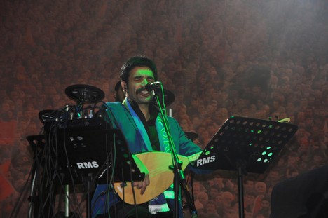 Uğur Işılak Rize'de Konser Verdi 2