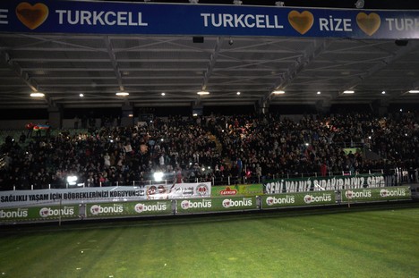 Uğur Işılak Rize'de Konser Verdi 45