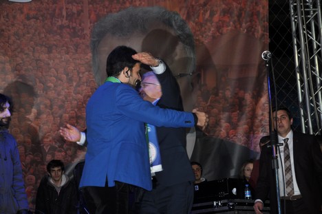 Uğur Işılak Rize'de Konser Verdi 61