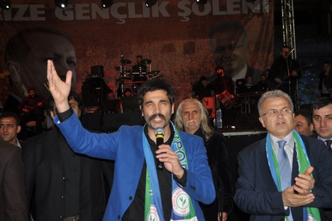 Uğur Işılak Rize'de Konser Verdi 79