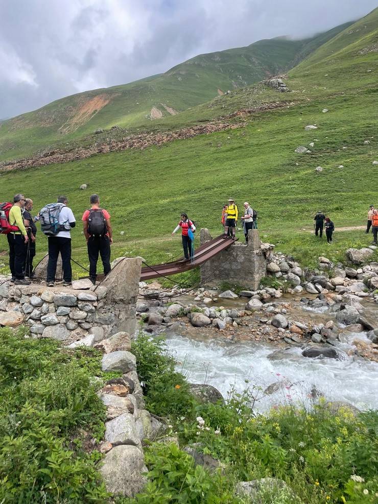 Erzurum ve Trabzon'dan Rize'ye geldiler nefes kesen manzarada yorulmadan yürüdüler 6