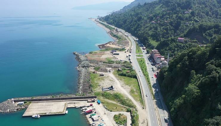 Rize'de Deniz Dolgusu Üzerinde 300 Dönümlük Alan Oluşturuluyor 2