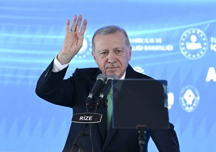 Cumhurbaşkanı Erdoğan, Rize'de Toplu Açılış Töreni'nde 11