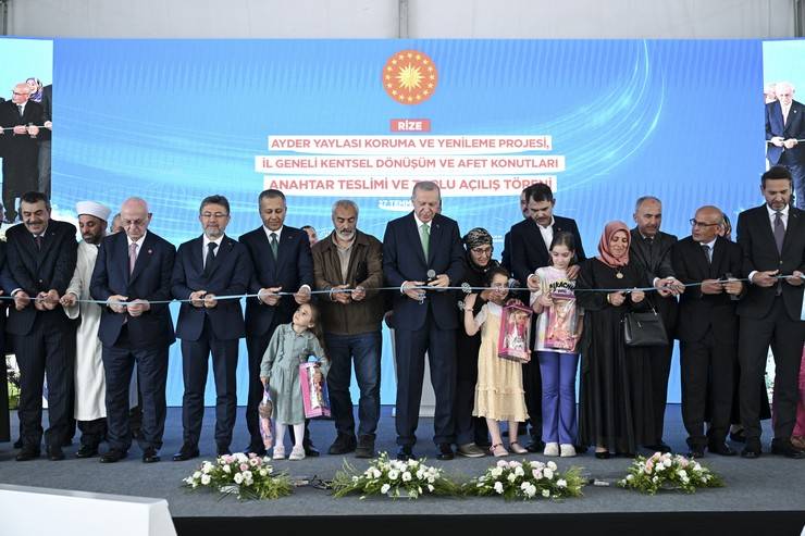 Cumhurbaşkanı Erdoğan, Rize'de Toplu Açılış Töreni'nde 20