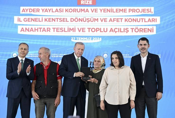 Cumhurbaşkanı Erdoğan, Rize'de Toplu Açılış Töreni'nde 22