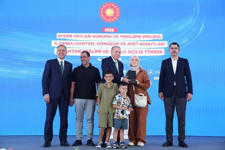 Cumhurbaşkanı Erdoğan, Rize'de Toplu Açılış Töreni'nde 41