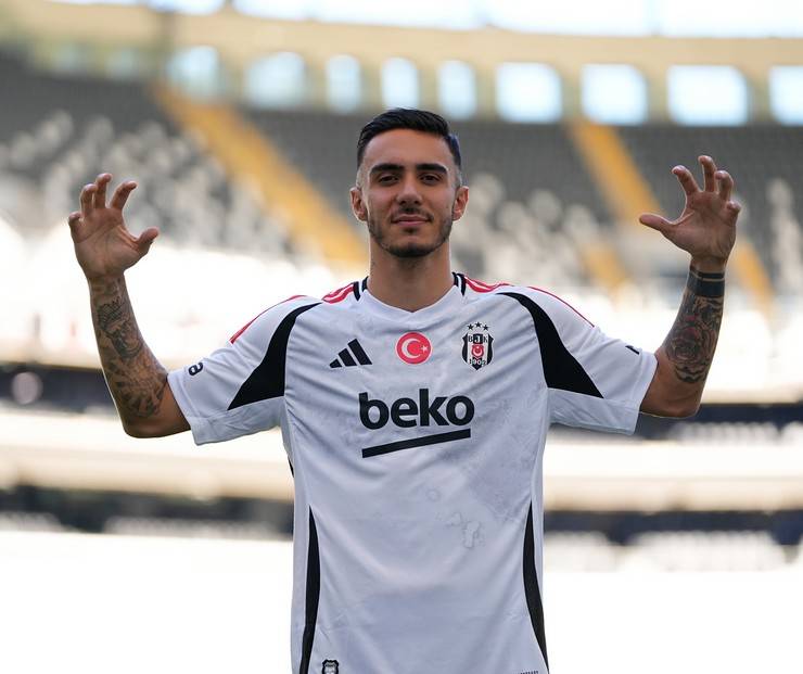 Beşiktaş, Çaykur Rizespor’dan Emirhan Topçu’yu Transfer Etti 4