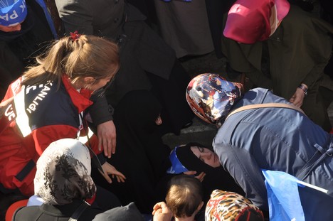 Rize'de Bayılan Bayılana 16