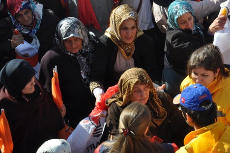 Rize'de Bayılan Bayılana 2