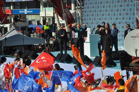 Rize'de Bayılan Bayılana 35