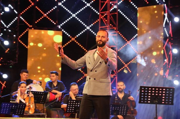 Rize'de "TRT Sanatçıları Şehir Konserleri" düzenlendi 11