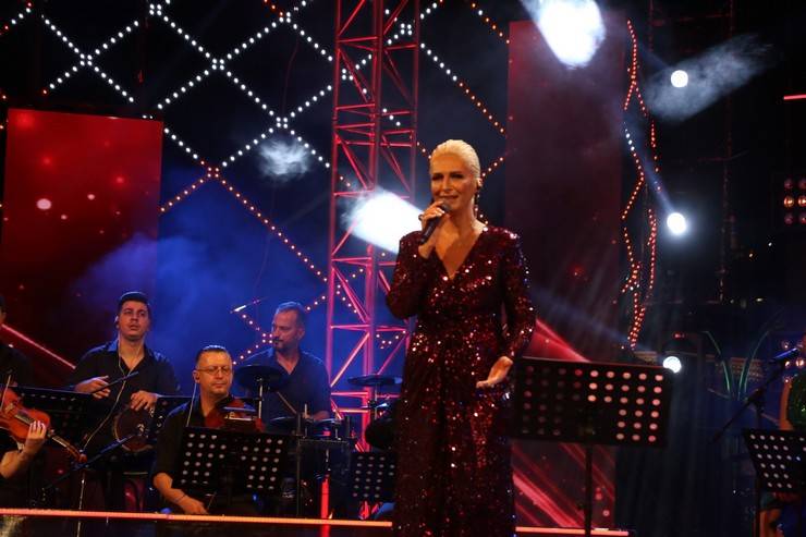 Rize'de "TRT Sanatçıları Şehir Konserleri" düzenlendi 6