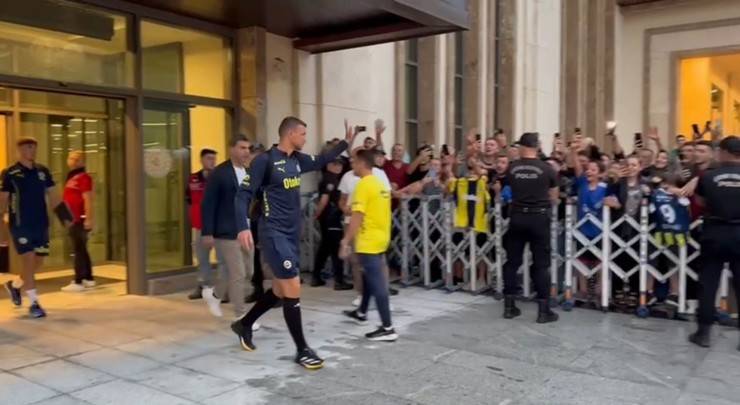 Fenerbahçe, Rize’ye geldi 9