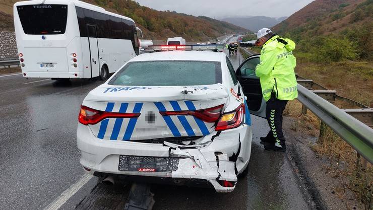 Samsun'da sağanak yağış kazaya neden oldu 3 ölü, 2 si ağır 10 yaralı 15