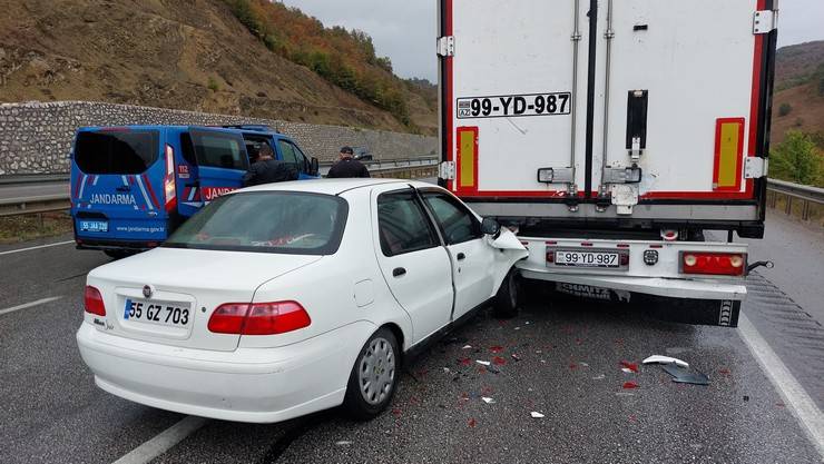 Samsun'da sağanak yağış kazaya neden oldu 3 ölü, 2 si ağır 10 yaralı 9