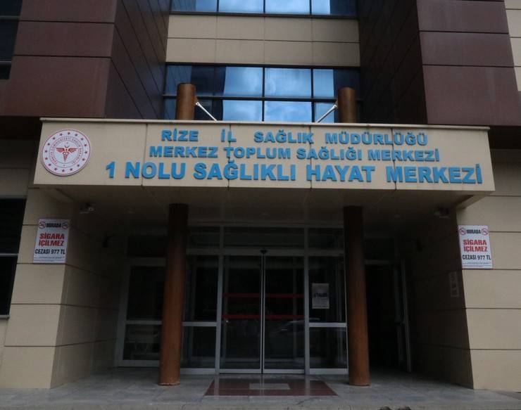 Rize İl Sağlık Müdürlüğü'nün Örnek Bir Etkinliği: Sağlıklı Hayat Merkezi'nde Fiziksel Aktivite 1