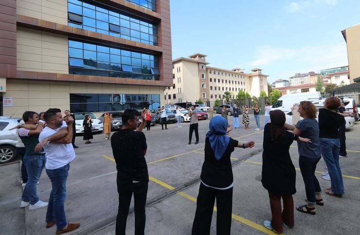 Rize İl Sağlık Müdürlüğü'nün Örnek Bir Etkinliği: Sağlıklı Hayat Merkezi'nde Fiziksel Aktivite 3