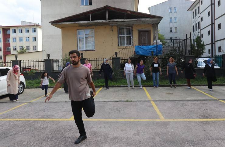 Rize İl Sağlık Müdürlüğü'nün Örnek Bir Etkinliği: Sağlıklı Hayat Merkezi'nde Fiziksel Aktivite 6