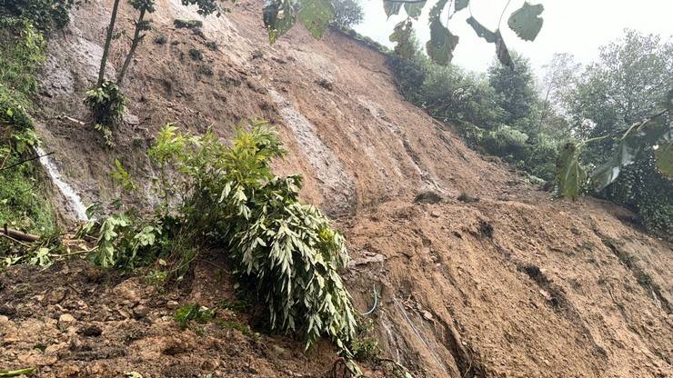 Rize'de sağanağın ardından hasar tespit çalışmaları yürütülüyor 10