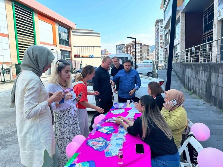 Rize'de Gençlik ve Spor İl Müdürlüğü personeline “Ücretsiz Kanser Taraması” yapıldı 19