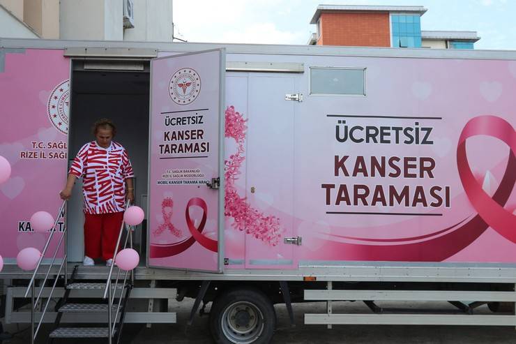 Rize'de Valilik personeline Ücretsiz Kanser Taraması yapıldı 10