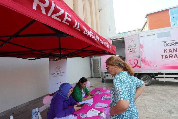 Rize'de Valilik personeline Ücretsiz Kanser Taraması yapıldı 9