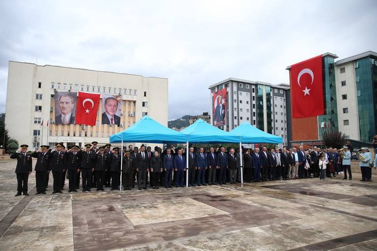 Atatürk'ün Rize'ye gelişinin 100. yıl dönümü törenle kutlandı 2