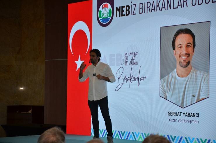 MEBİZ İz Bırakanlar ve Tercihim Rize Ödül Töreni Gerçekleştirildi 36