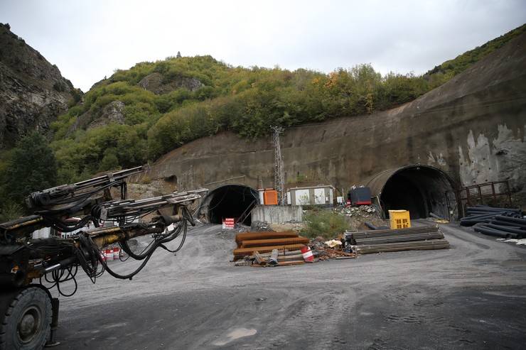 Rize ve Erzurum valileri, Ovit bağlantı yollarında incelemede bulundu 3