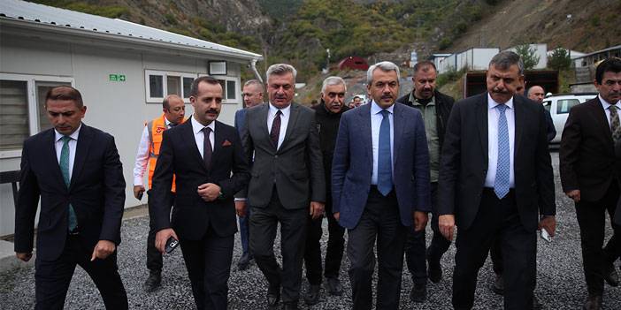 Rize ve Erzurum valileri, Ovit bağlantı yollarında incelemede bulundu