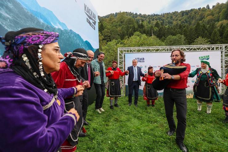 Rize'de yapılacak UTMB Dünya Serisi tanıtım töreni: Bakan Bak, Ülkemizin Spor Turizminde Dünya Markası Olmasını Hedefliyoruz 12