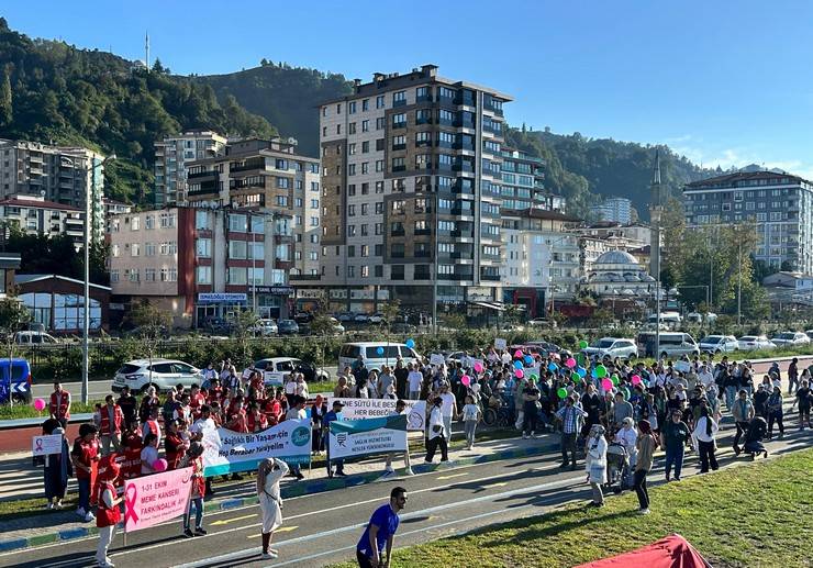 Rize’de yoğun katılımlı Dünya Yürüyüş Günü etkinliği 24