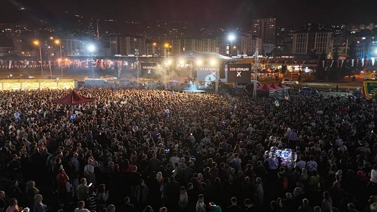 Rize’de 4. Gastronomi Günleri Coşkusu: Rize'nin Kalbi Gündüz Lezzetlerle, Akşam Konserlerle Attı! 17