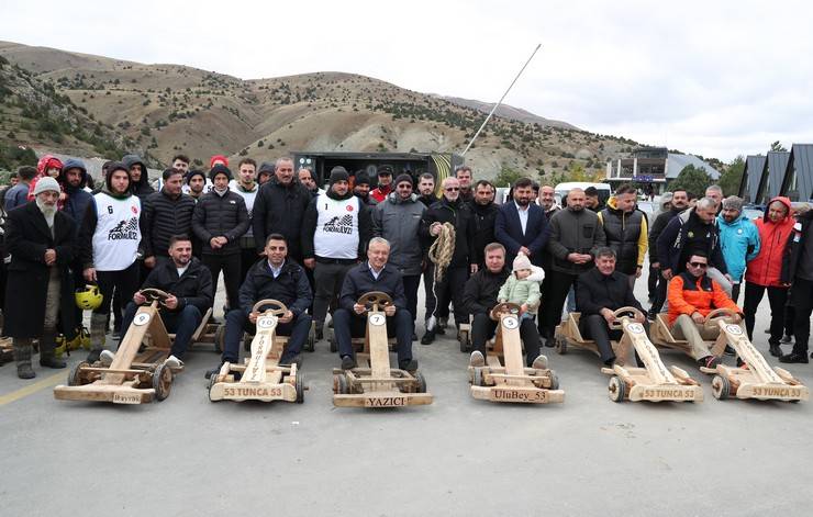 Rize'nin FormuLaz yarışları Erzincan'da yapıldı 10