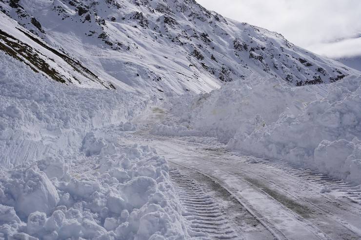 Rize’nin karlı yaylalarından kartpostallık görüntüler 16