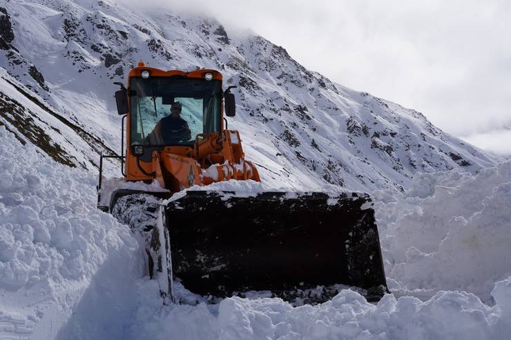 Rize’nin karlı yaylalarından kartpostallık görüntüler 18