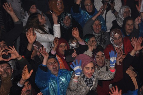 Rize’de Ak Partililer Zaferi Böyle Kutladı 27