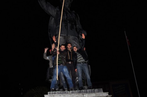 Rize’de Ak Partililer Zaferi Böyle Kutladı 49