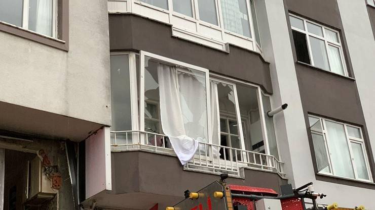 Rize'de heyelan 1 ölü, 3 yaralı 3